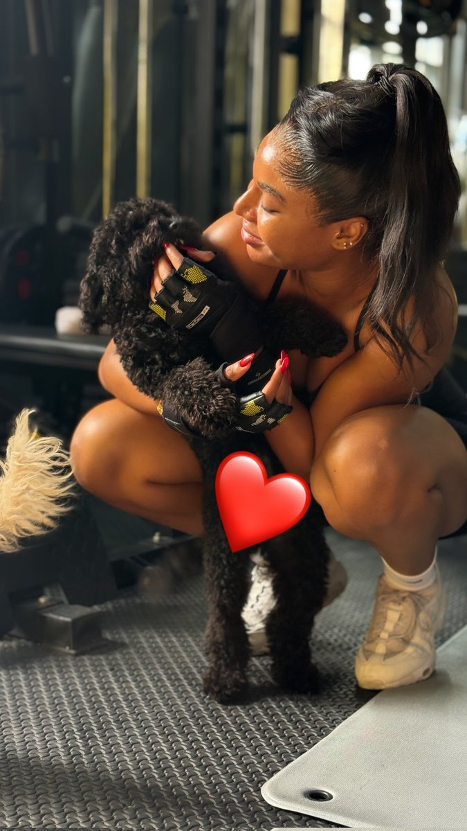 NancyIsime678's tweet photo. Real vibes don’t need explanations 😍😍 https://t.co/LOYjoRToU6