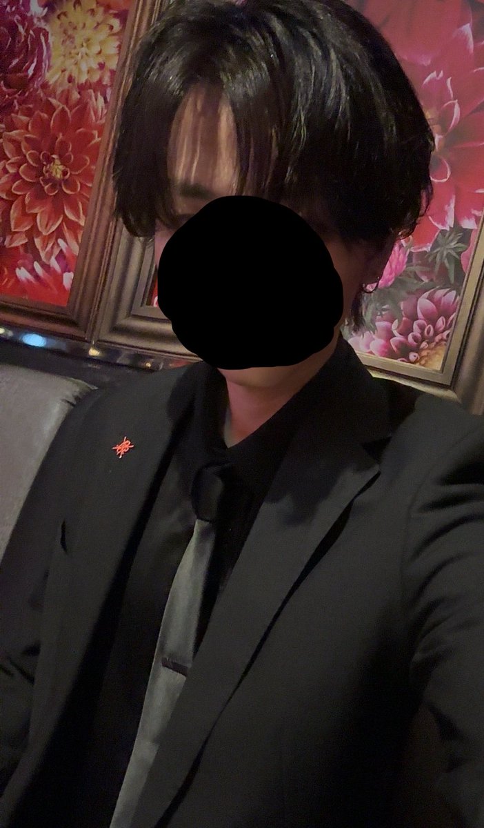 Gently___roy's tweet photo. ホスト入店46日目

今日は既存のお客様、ご来店ありがとうございました。

イベントが終わっても全然落ち着けないし、今月も最後まで気を抜けないこの環境に、むしろ燃えてます🔥

ホストを始めて46日。

本当に毎日が濃すぎて、まだ1ヶ月ちょっととは思えないくらい充実してます。

仲良くしてくれ… https://t.co/QlPK8VNLlP
