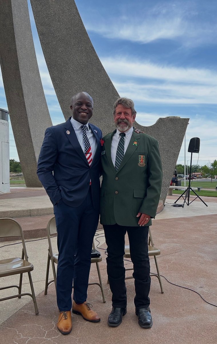 MayorofCOS's tweet photo. This Memorial Day weekend, I had the honor of joining our community in remembering and honoring the brave men and women who gave their lives in service to our nation.

From the Mountain Post Warrior Memorial Ceremony at Fort Carson to the Memorial Day Ceremony at the Veterans Memorial in Memorial Park, these moments were powerful reminders that freedom is never free.

@cityofcos is proud to be a strong military community, and this weekend we paused together in gratitude, reflection, and remembrance.

To our Gold Star families, veterans, active-duty service members, and all who carry the weight of sacrifice, we honor you, we remember, and we thank you.

May we never take for granted the courage of those who gave everything for our country.