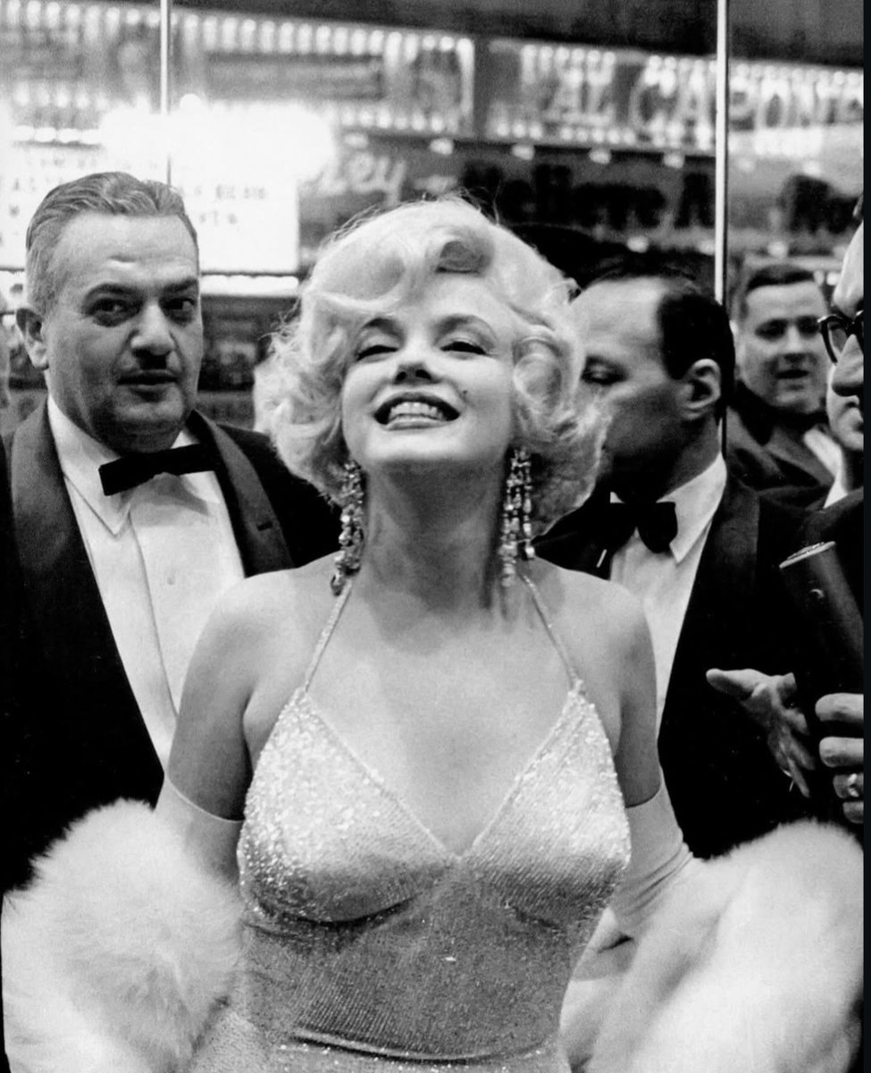 The Marilyn Diaries tweet media