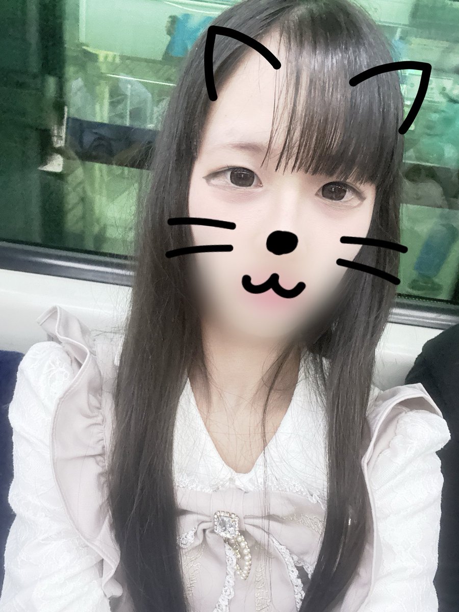 coca_tansan's tweet photo. 왤케못생걋지(내얼굴입) https://t.co/KHIzBQElNF