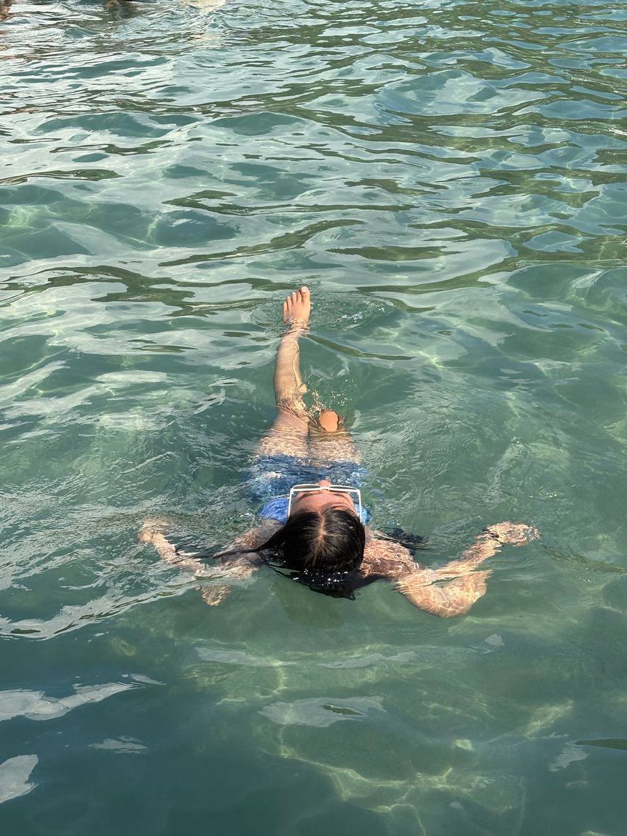 KarizaLegazon's tweet photo. Calayo batangas 🌊 https://t.co/Twhc7dFwvF