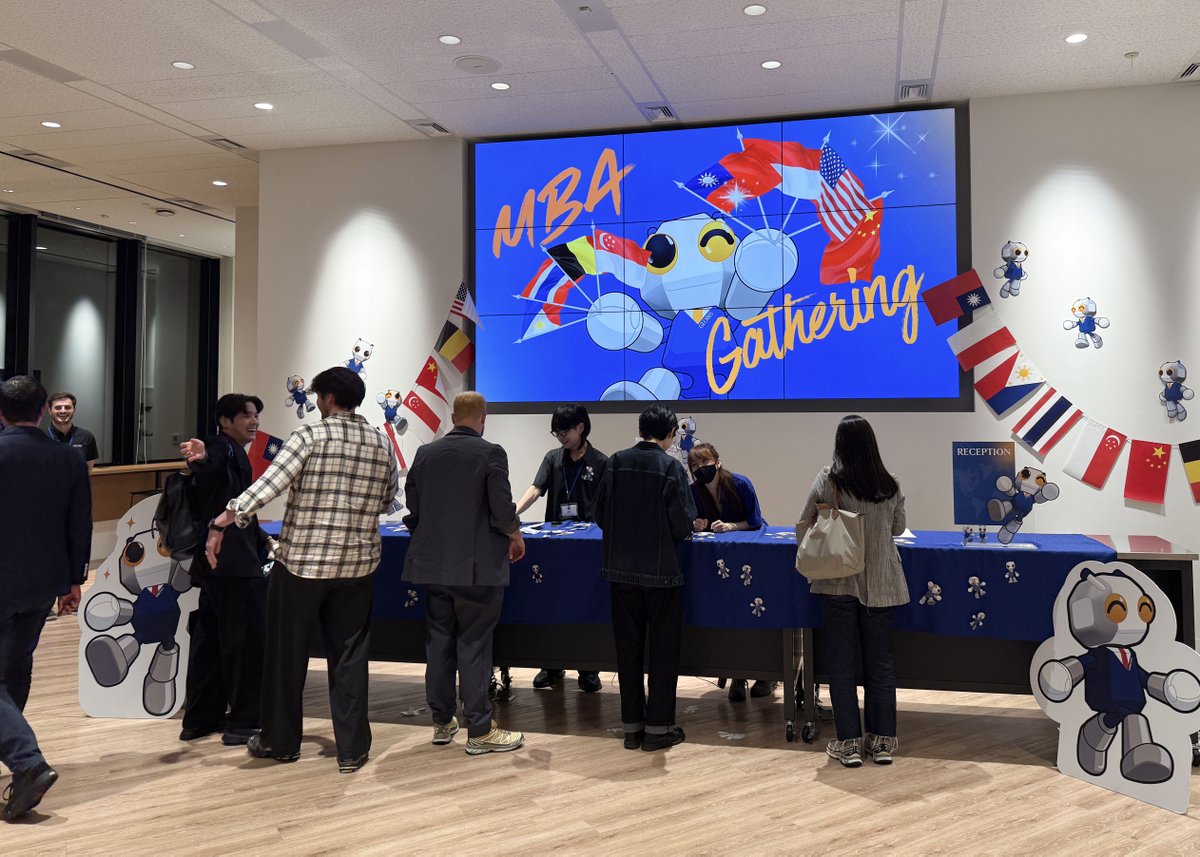 GLOBIS_IMBA's tweet photo. Last Friday, we hosted another fantastic MBA Gathering, bringing our community together to catch up, connect, and network. Around 90 students and alumni from both the Japanese and English MBA programs joined us to mix and mingle. https://t.co/W2rUKTY84l