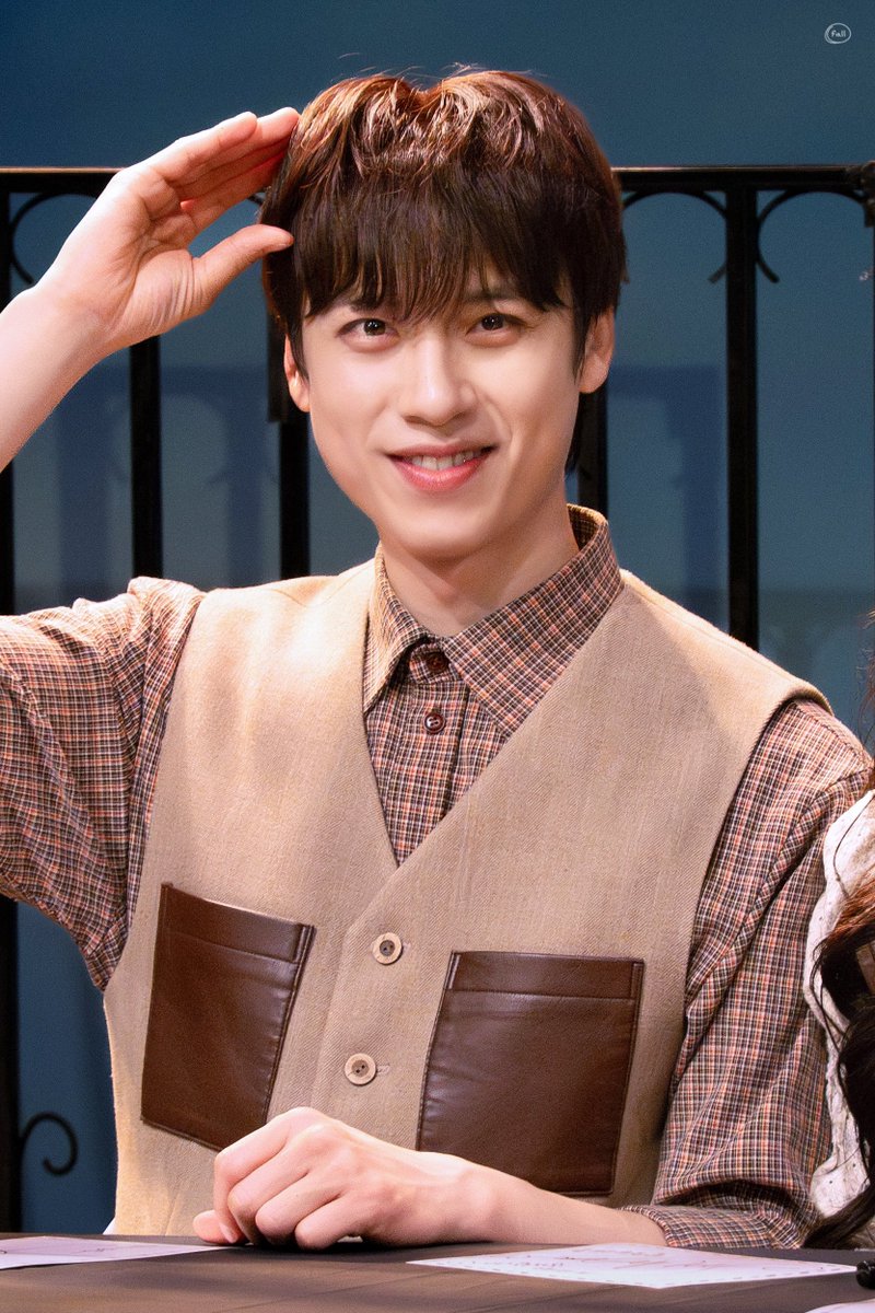 _fall__in's tweet photo. 📷 260524 뮤지컬 ‘너를 위한 글자’ 사인회

투리 / #윤승우 https://t.co/GGzKHHOIpj