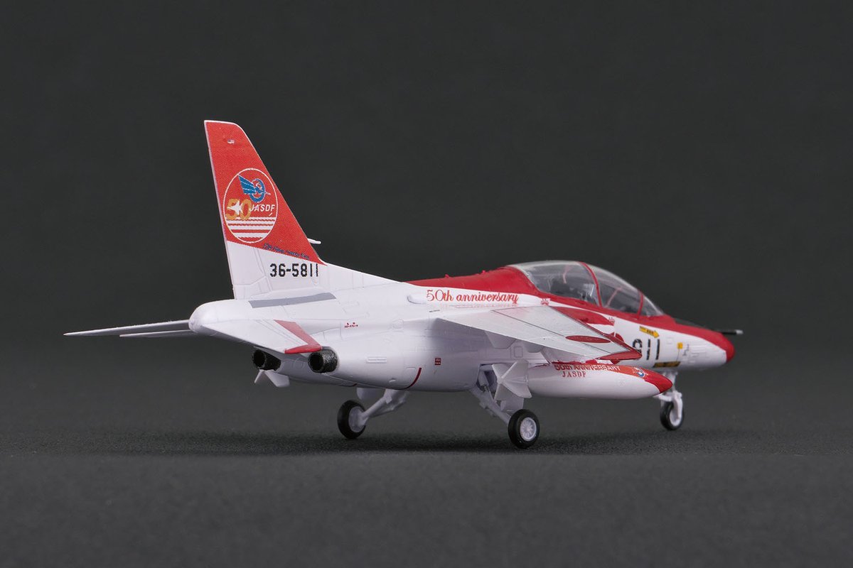 6月新製品】1/100 航空自衛隊 T-4 第13飛行教育団 第1飛行隊 & 第2飛行
