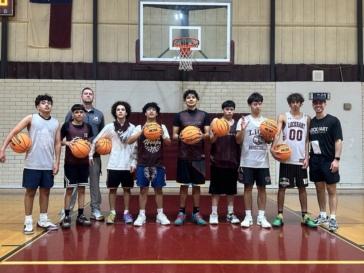 LockhartMbb's tweet photo. Lockhart Basketball’s 3rd Annual Final Exam games were a hit!! We always like to finish off the school year with some intrasquad games! So thankful for every single one of our guys and cannot wait for a summer time of growth for our program! @LocLions @LockhartISD https://t.co/o2AHYFNdEQ