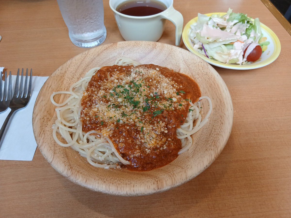 よし@(REALITY夜間系昼飯テロ配信者 tweet media
