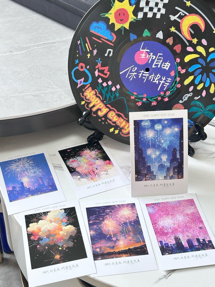 panda831202's tweet photo. [Discover hand-pressed art postcards from a local artist—small, vivid works that carry a slice of city warmth. Perfect for brightening your desk or sending to a loved one. Pop by the pop-up stall this weekend!] https://t.co/68JLMT50WQ
