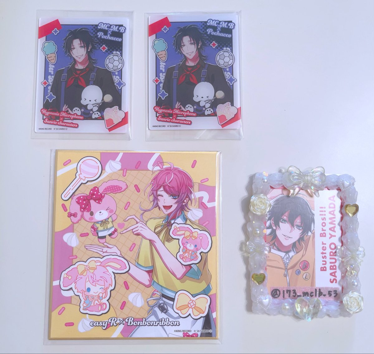 173_mclb_53's tweet photo. 【交換】ヒプマイ ヒプノシスマイク ディッパーダン サンリオ コラボ アクリルカード ミニ色紙 

♡アクリルカード
譲: 二郎 2

♡ミニ色紙
譲: 乱数

求: 三郎

郵送＞平日新宿お手渡し希望。
お気軽にお声かけいただけると嬉しいです。どうぞよろしくお願いいたします🎀 https://t.co/MhmSBjxboj