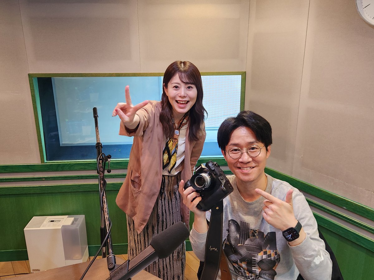 gogo_northwave's tweet photo. ＼＼＼12時から #ゴゴラジ 🎵／／／
   水曜は次郎＆ハイジが出勤☀️

▼13時台 インフォマート　DXティータイム

▼14時台 ゲストコーナー 𝐌𝐓𝐆
今日は4ピースバンド、
BLUE ENCOUNTの
  Vo./Gt. 田邊駿一さんに
お電話でお話を伺います！
ㅤㅤㅤㅤ
▼15時台
「カメラトーク-写べるんです-」
laufenのギター克さんと　　
カメラに関するアレコレをお話します。

▼ゴゴラジ・マーケティング
今日のテーマは
『うどん好き王決定戦』
あなたの好きなうどん
うどんが好き故にとった行動など
あなたのうどんメッセージお待ちしてます！
ㅤㅤㅤㅤㅤ
✉️go@fmnorth.co.jp✉️

.˚⊹⁺‧┈┈┈┈┈┈┈┈┈┈┈┈‧⁺ ⊹˚.
📻𝐑𝐚𝐝𝐢𝐤𝐨で聴く
https://t.co/ErbbCgztAk