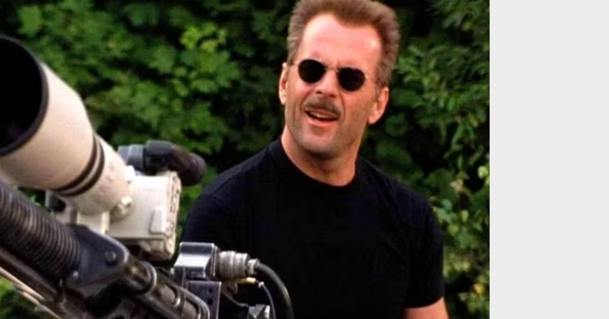 screenrant's tweet photo. Nearly 30 years after its theatrical debut, The Jackal (1997) is officially releasing on #PrimeVideo on June 1. 🍿

Read More: https://t.co/4A3BROqbZP https://t.co/k3N3cSZ79G