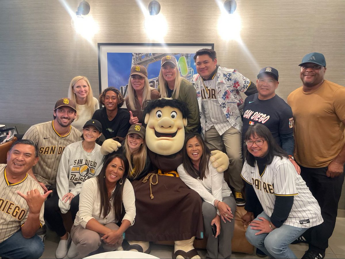 ChrisCastberg's tweet photo. #padres https://t.co/bjZY43TASV