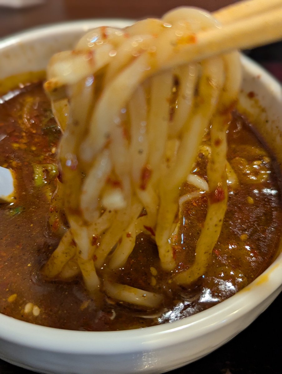 ramenfool's tweet photo. 味玉入り辛つけ麺・中盛・辛さ３🍜
わりとしっかり辛🔥うまし😋
ラーメン堂 極
仙台市宮城野区田子新入１０ https://t.co/DjfJIWKITI