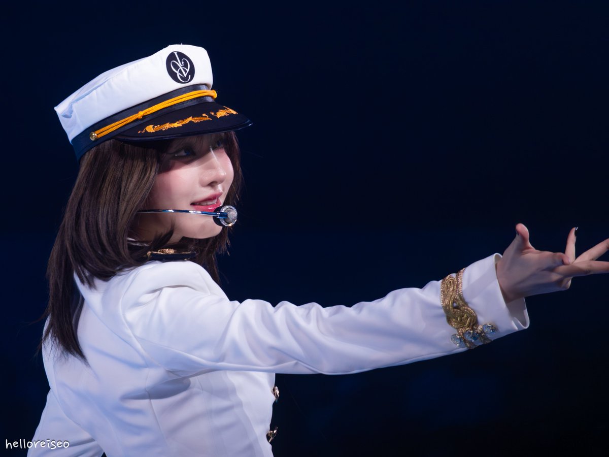 HelloReiseo's tweet photo. 260322 '2026 DIVE into IVE' 리즈 (13)

#리즈 #LIZ #IVE #아이브 https://t.co/L1D5WcR7FL