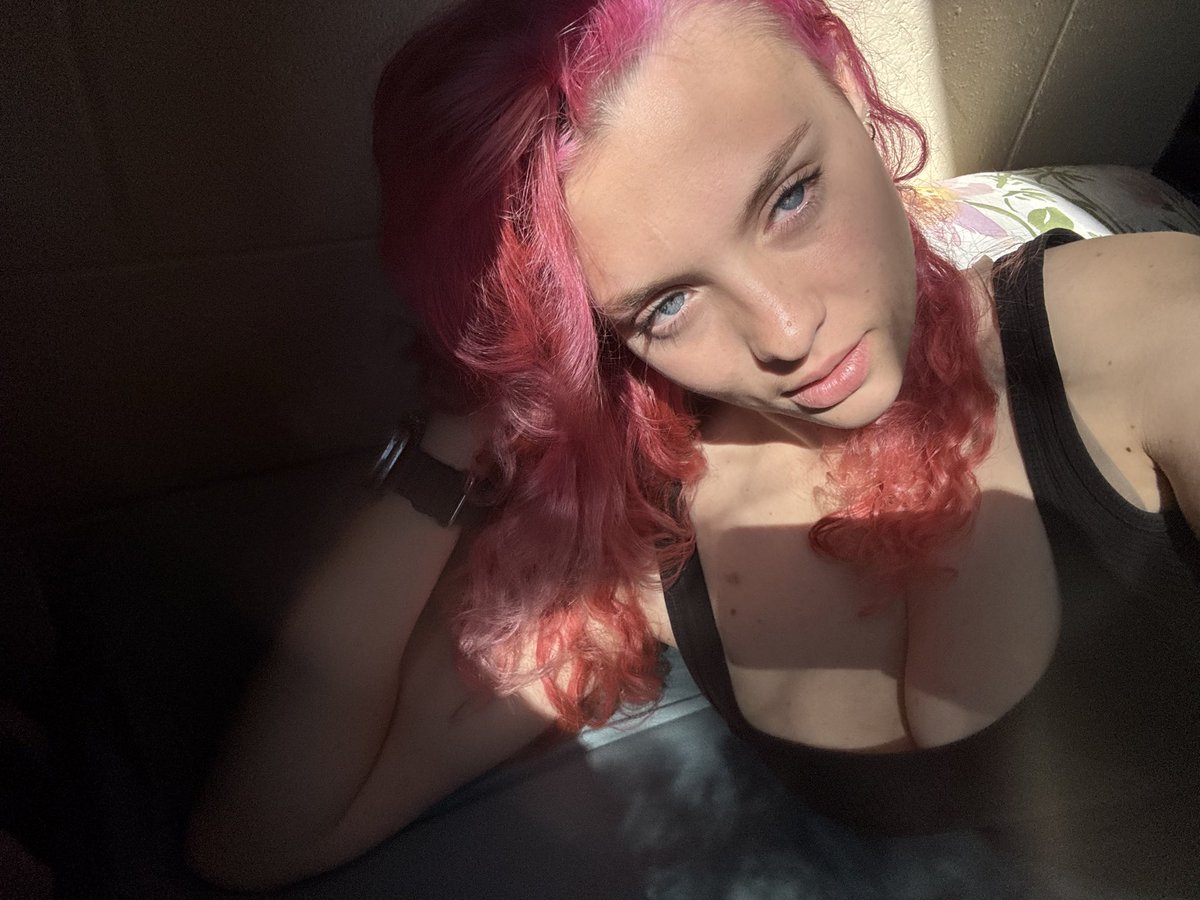 Thick_aussie1's tweet photo. My birthday is soon and if you guess it right you'll get something in your dm

#nsfwtwt #Tease #onlyfans #daddysgirl https://t.co/7LaJeeL82s