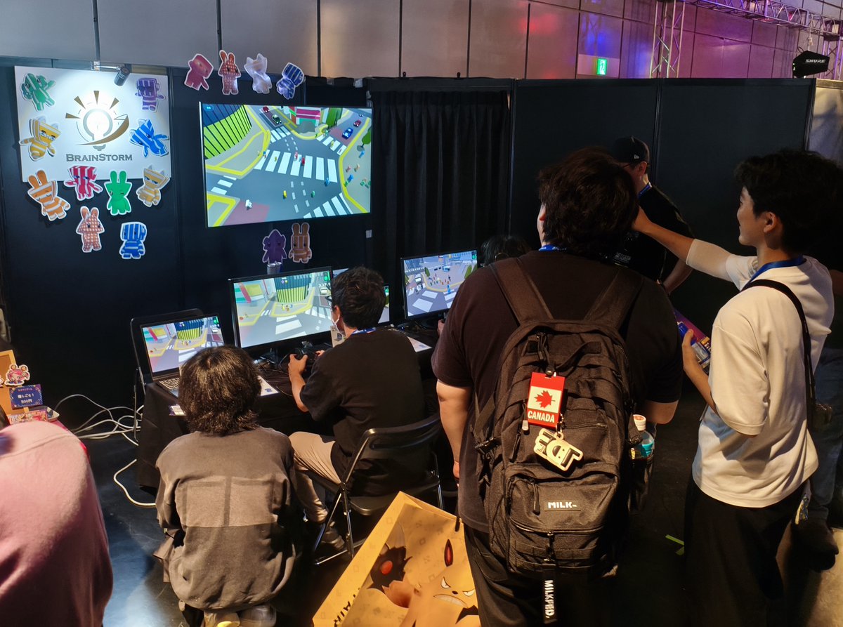 AVANT_CG's tweet photo. BitSummitに参加してきました。
制作に携わった「MarbleScramble／マーブルスクランブル」を試遊してきました。
他にもたくさんの魅力的なゲームに触れられて、
とても刺激的な一日でした🎮
#bitsummit #BitSummitPUNCH #mscramble https://t.co/0u46igr5cr