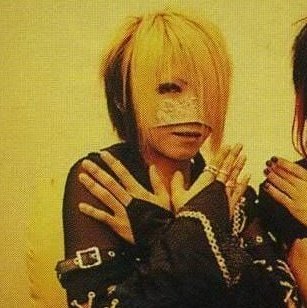 shirouusagii's tweet photo. #hbdreita0527 #reita #ガゼット #theGazettE #referencedrawing https://t.co/UA8FFmyBLh