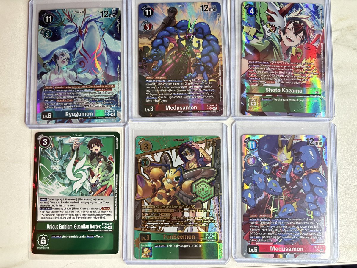 Alyssandriaaa's tweet photo. This is why Digimon is the best to get into rn. Plus the art is incredible, even for commons https://t.co/BzQ5Xh5Rgi