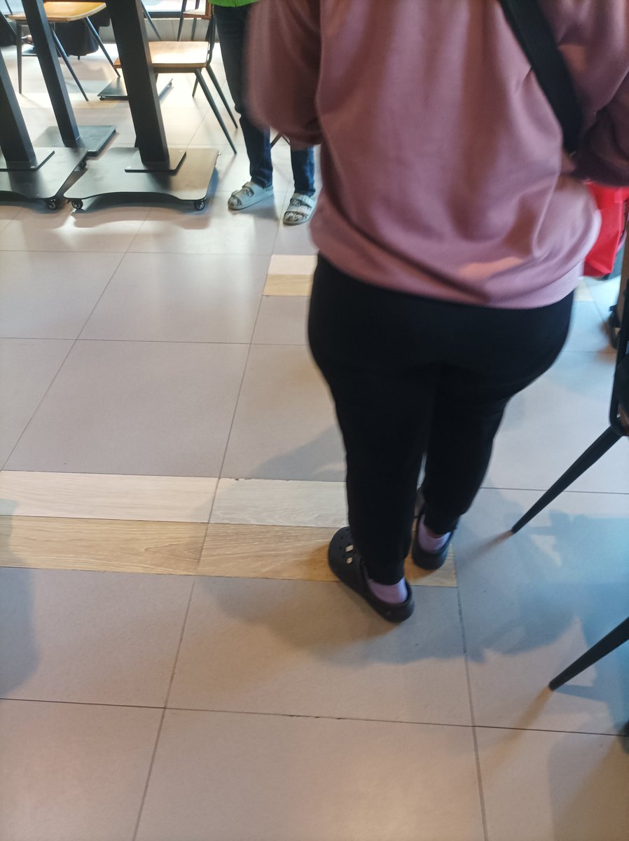 PikarAlex's tweet photo. Semok banget pantat binor🤤 https://t.co/y7XTvcliuB