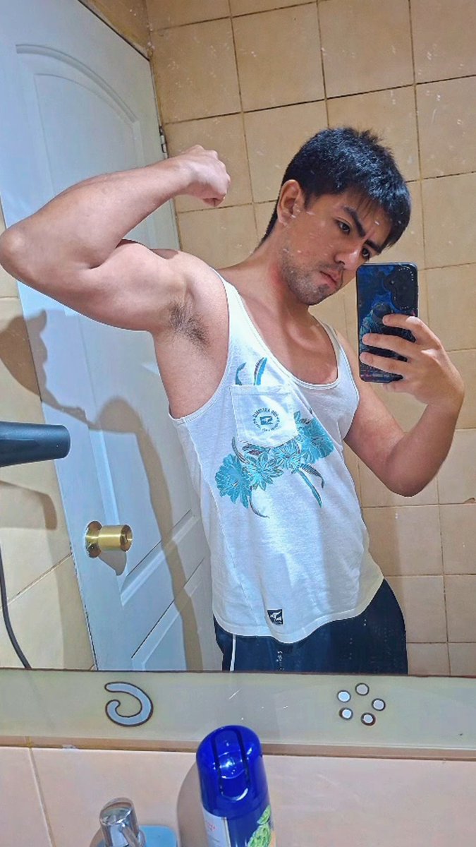 VersAct24's tweet photo. Ponte a lamer noma, tu machito anda detonao 😈
RT si me lames entero las axilas 😎💪 https://t.co/9V0rdt7mOM