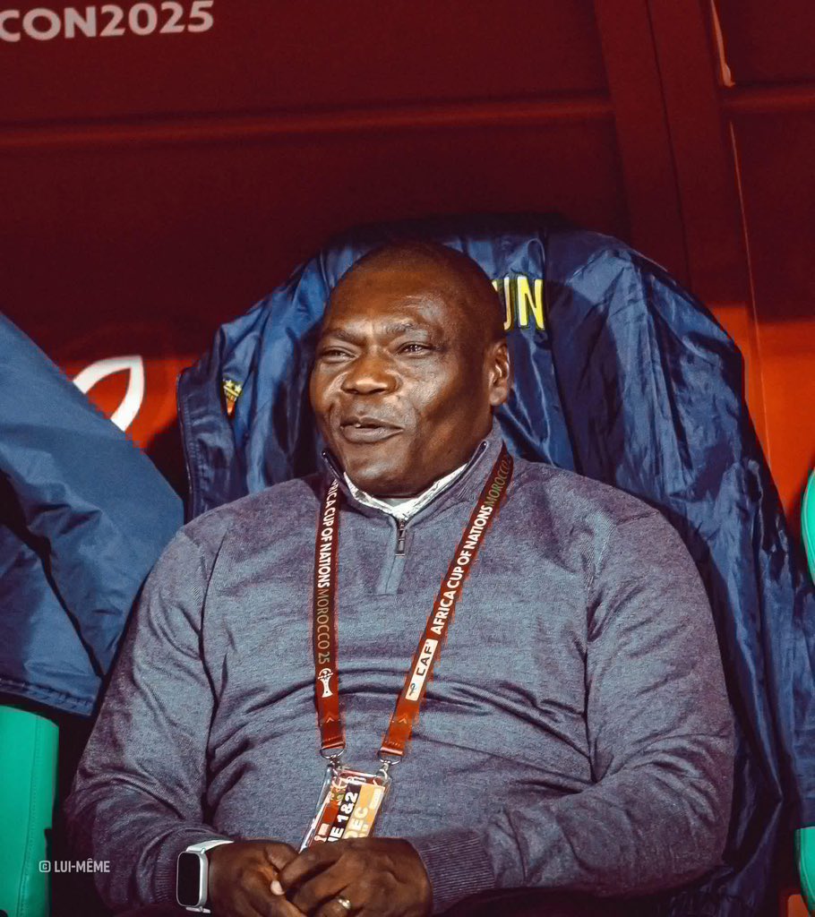 LEquipe237's tweet photo. 🔴 INFO | Quatre sélections déjà qualifiées pour la Coupe du monde ont sollicité des matchs amicaux face au Cameroun, certains à huis clos et d’autres avec du public au stade. 🇨🇲🦁 #Lequipe237

Les équipes concernées sont le Maroc, le Ghana, le Japon et l’Ouzbékistan.

Cependant, la FECAFOOT a décliné ces différentes propositions afin de préserver les joueurs en vue des éliminatoires de la CAN 2027 prévues en septembre.

Selon nos informations, la Fédération camerounaise de football avait reçu ces demandes il y a plus d’un mois et a officiellement répondu aux fédérations concernées, suivant le choix de David Pagou de laisser les joueurs au repos.