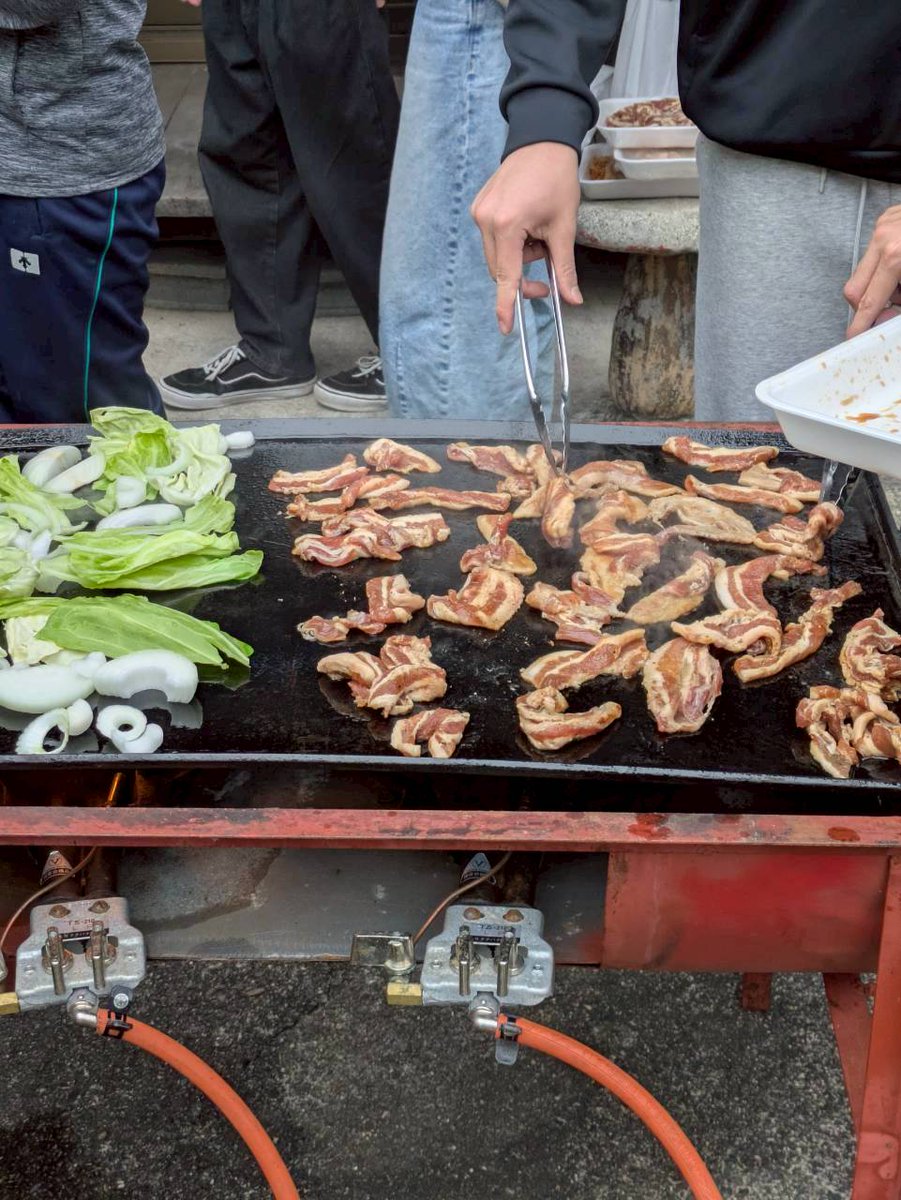 tanada_tu's tweet photo. 作業をバッチリこなしたあとのBBQは最高でした！ https://t.co/mPpglwr7uU