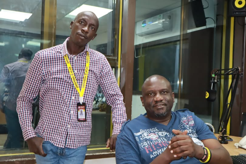 GhettoRadio895's tweet photo. Eid Mubarak Wadau, Ka holiday kakiwabamba enjoy #Brekko with @MajimajiKenya and @King_Kafu
Tuchapiane 📞0711443886 WhatsApp VN 0717443886 Stream🌐https://t.co/3ftFpUCiU9
Good Morning🌞
#EidAlAdhaKE https://t.co/tK4iEO2as6