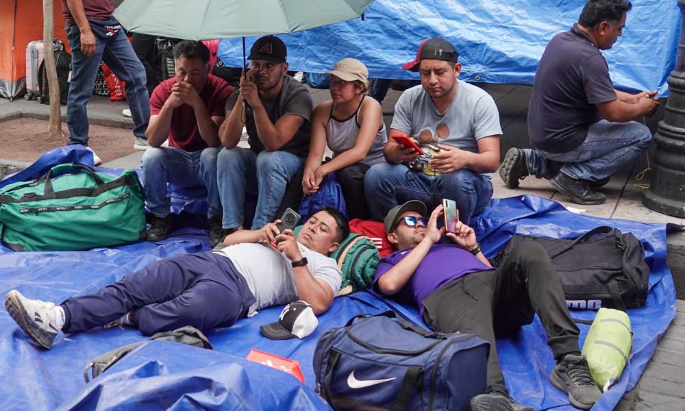 ELPINERO's tweet photo. #RELEVANTE Reportan apoyo económico a integrantes de la #CNTE durante movilizaciones

https://t.co/4Sk1wiR8yH https://t.co/0ymcopnhwN
