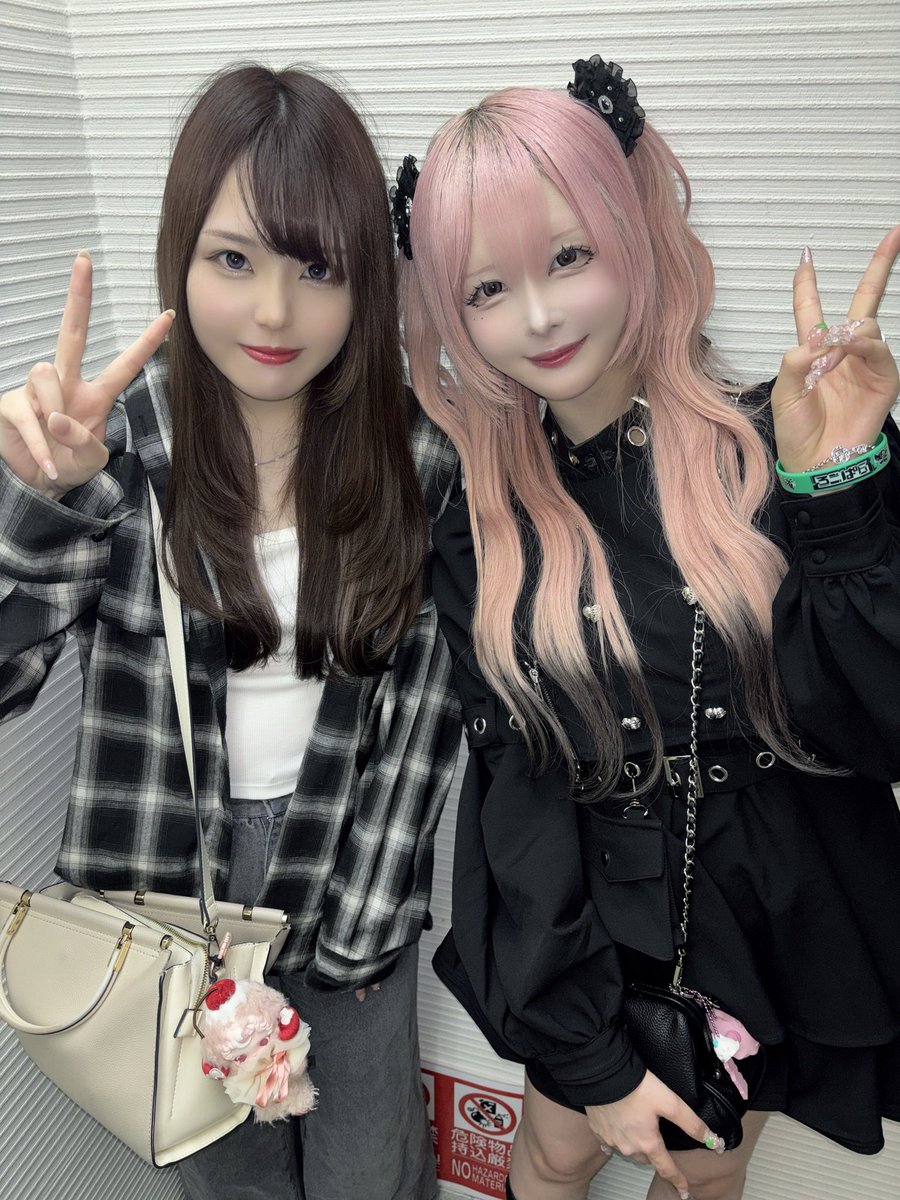 KD_yano's tweet photo. @diokun_lol 

先日はお写真を撮っていただきありがとうございました‼︎🫶

また来年もお見かけしたらお声掛けさせてください‼︎
ろ、るツイート楽しみにしております😌✨ https://t.co/Tde63muIjt