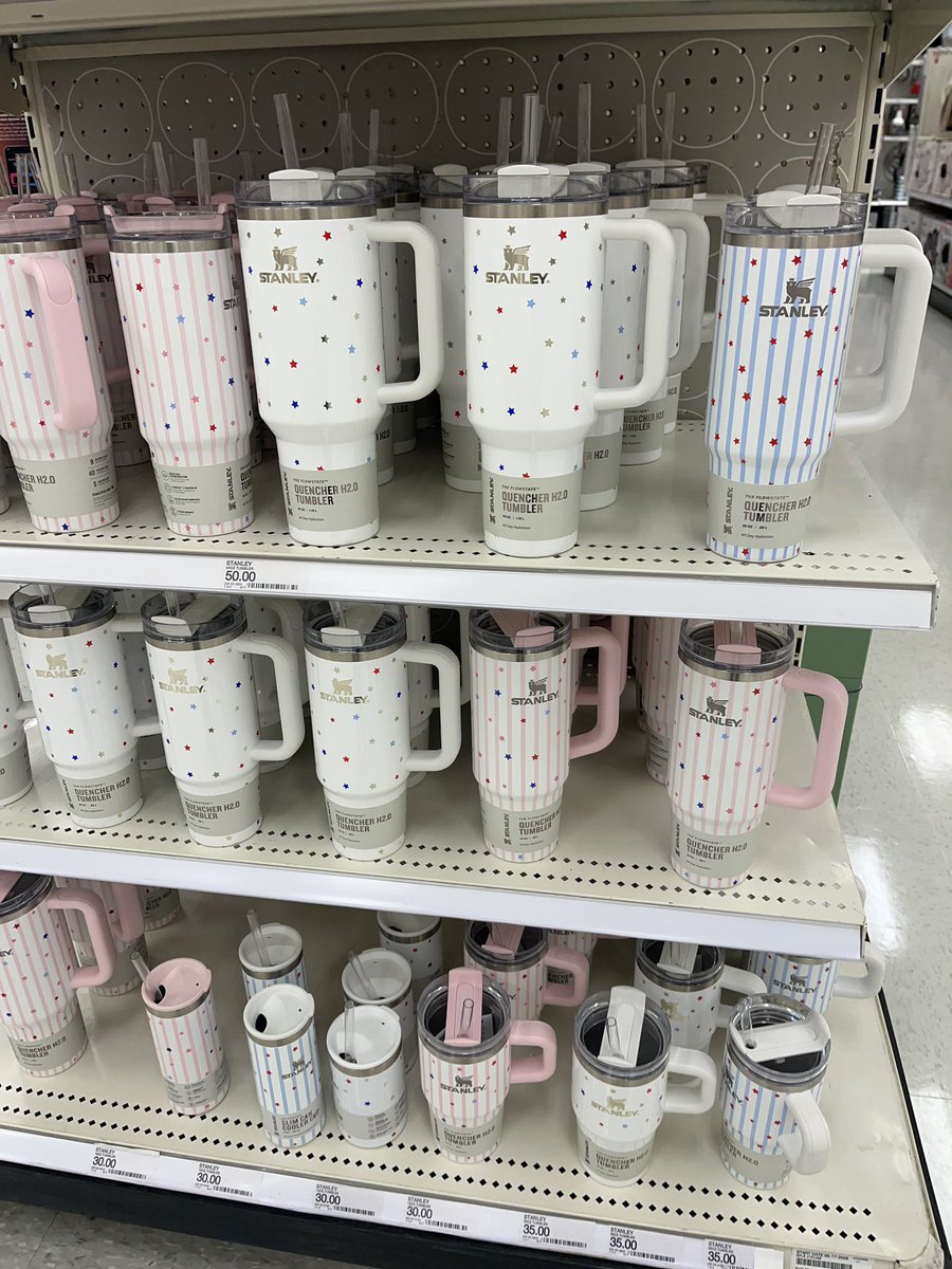 tunietunaaw's tweet photo. 🇺🇸 Stanley Star and Stripes collection🇺🇸
Collection พิเศษ น่ารักสุดๆค่า
กำลังฮิตที่เมกา✨

20oz 🛒1,890.-
30oz 🛒2,190.-
40oz 🛒2,490.-

📦ค่าส่งในไทย 60.- ค่ะ
📦ส่งของวันที่ 18/6

ในเว็บก็รับกดค่า☺️
#stanley #stanleyth #owala #พรีเมกา #พรีออเดอร์อเมริกา #รับหิ้ว https://t.co/HlGcSseHu6