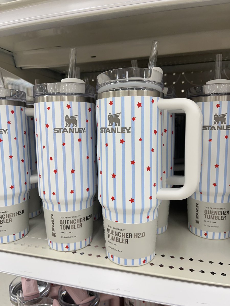 tunietunaaw's tweet photo. 🇺🇸 Stanley Star and Stripes collection🇺🇸
Collection พิเศษ น่ารักสุดๆค่า
กำลังฮิตที่เมกา✨

20oz 🛒1,890.-
30oz 🛒2,190.-
40oz 🛒2,490.-

📦ค่าส่งในไทย 60.- ค่ะ
📦ส่งของวันที่ 18/6

ในเว็บก็รับกดค่า☺️
#stanley #stanleyth #owala #พรีเมกา #พรีออเดอร์อเมริกา #รับหิ้ว https://t.co/HlGcSseHu6