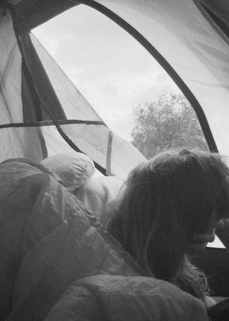 maevebonline's tweet photo. —     photodump 2/? | california ‘26 

               {#dlaphoto} 📸⛺️ https://t.co/irWDRJcXCx