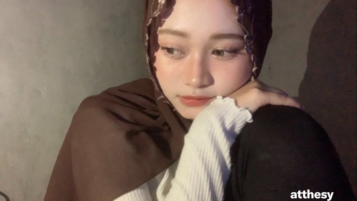 atthesy's tweet photo. selamat hari lebaran https://t.co/C1pZXgQV8e