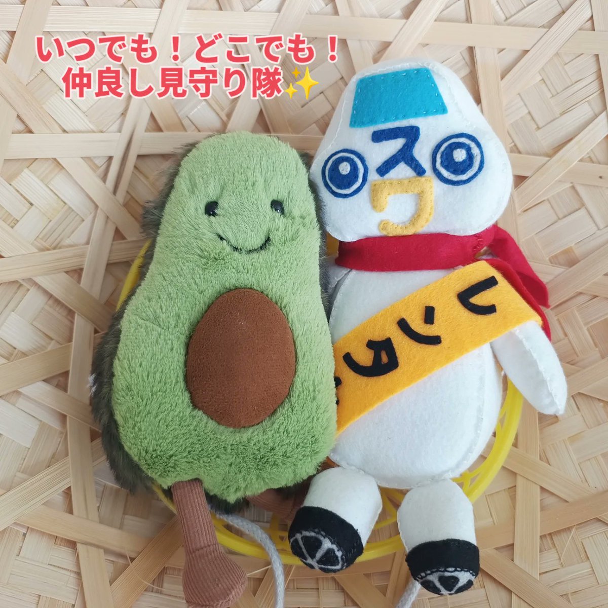 sekimo11960's tweet photo. 移転作業、順調に進んでいます✨
現場には“見守り隊”の
れんたろう&amp;アボちゃんも応援に📣
たくさんの笑顔や出会いが生まれるよう
準備を進めています。
新店舗での営業まで、もう少し。
引き続き応援よろしくお願いします！
#諏訪レンタカー #移転作業 
#長野県 #上諏訪駅 #レンタカー
#ぬい撮り https://t.co/wTtCJwEntF