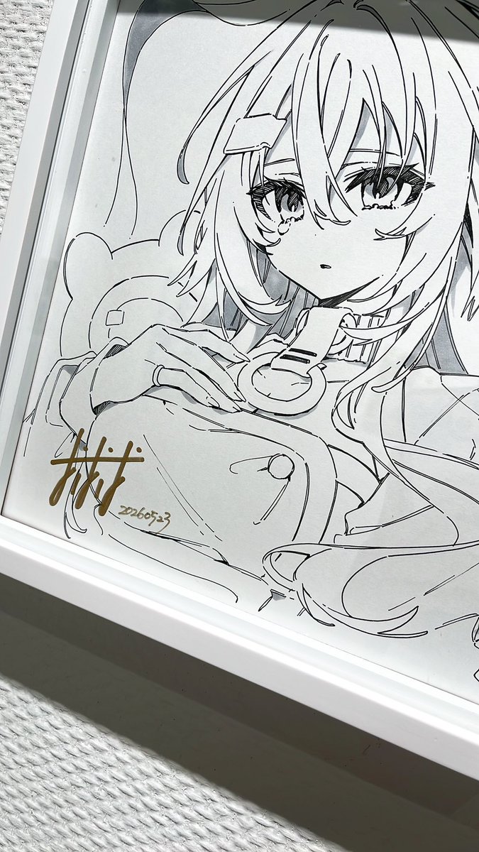 本日よりイラストレーターの仕事展内で、おしおしお個展「Breath」2期目がスタートです!
2期目からのアクリルマウント受注受付、直筆色紙のオークション、1期目で完売していた一部グッズの追加などありますので、また1週間よろしくお願いします!