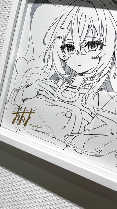 本日よりイラストレーターの仕事展内で、おしおしお個展「Breath」2期目がスタートです!
2期目からのアクリルマウント受注受付、直筆色紙のオークション、1期目で完売していた一部グッズの追加などありますので、また1週間よろしくお願いします! 