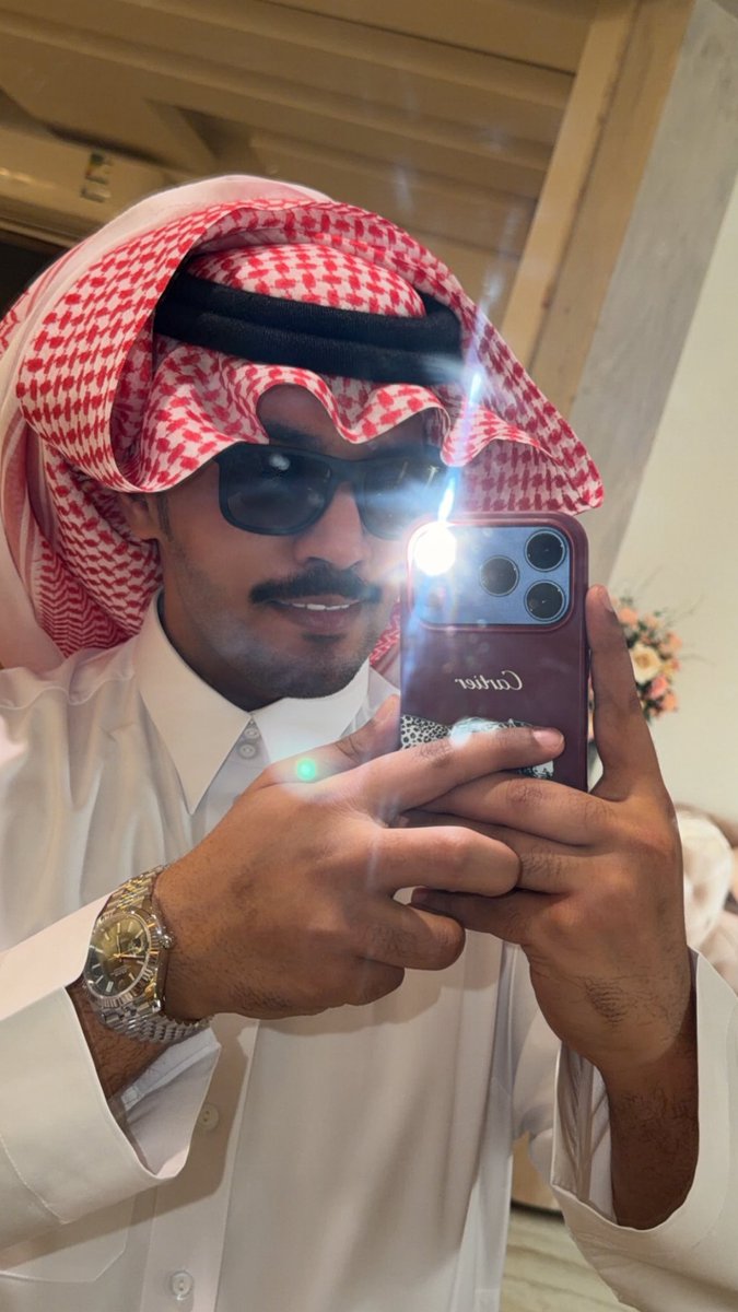 efd511's tweet photo. كل عام وأنتم بخير و بصحة و سلامة 🤍🤍
#عيد_الأضحى_المبارك https://t.co/qSkLFtmwpa