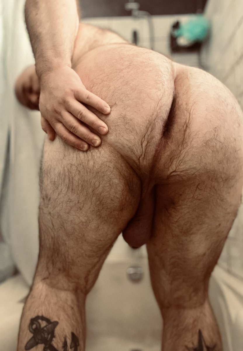 nonspecific84's tweet photo. Glad I have found somebody who worships my ass and makes me feel sexy as hell. Plus he fucks me so good it makes me lose my mind https://t.co/VnwRMasGJ7