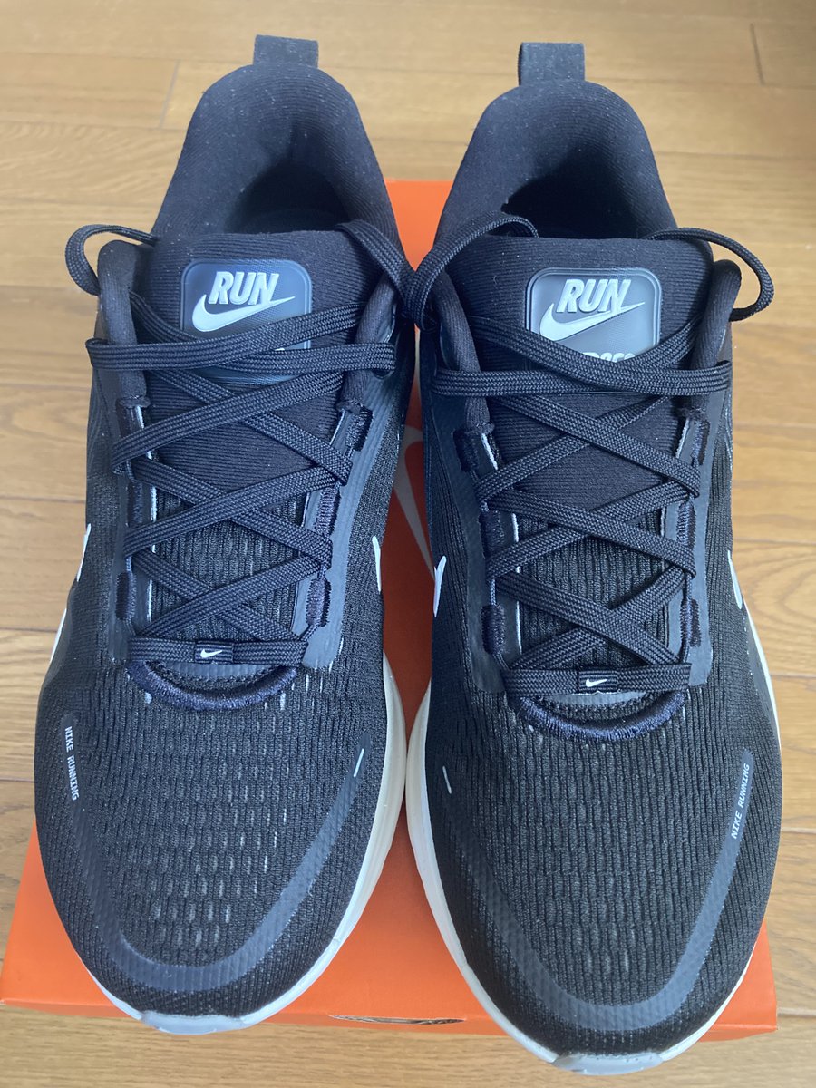 boogie0530's tweet photo. Nike ボメロ18🏃‍♂️
今履いてるペガサス41はつま先が痛くなるので初めてワイドを購入してみたけどどうかな https://t.co/4TYfRx2lc0