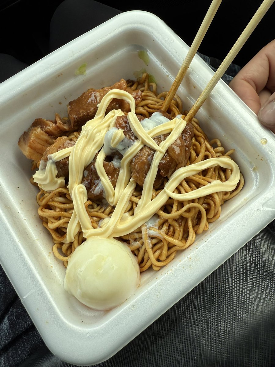 Fukugasan's tweet photo. メガスーパーハイカロリーデブ油そば完成‼️‼️‼️‼️‼️‼️‼️‼️ https://t.co/xmMHBOKqw8