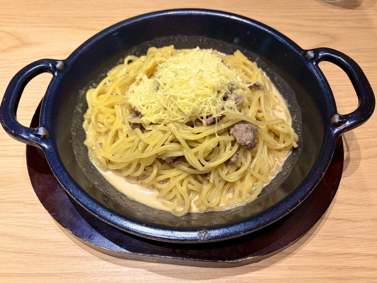 leaf_chun's tweet photo. 昼休みにパスタきた https://t.co/BH29TNr4DF