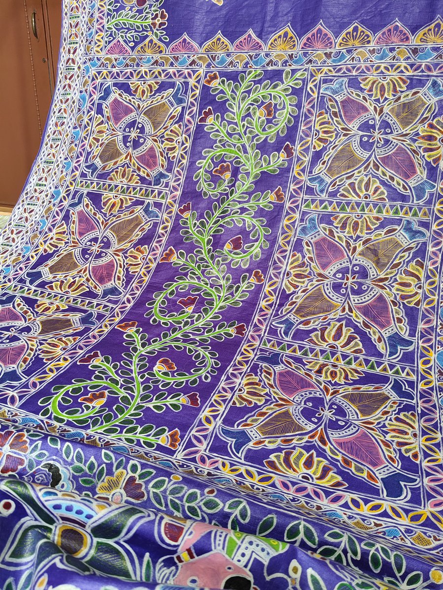 mithilakritihub's tweet photo. 💜💜Moonga Silk saree with beautiful theme and motifs of mithilaart
Creativity and designed by - Preeti Thakur, Shakshi kri and team. 💜💜
#silk #saree #sareelovers #designersarees #sareestyle #sareeofinstagram #sareecollection #sareeindia #sareelove #handpainteddesigns https://t.co/d9MntkTAFz