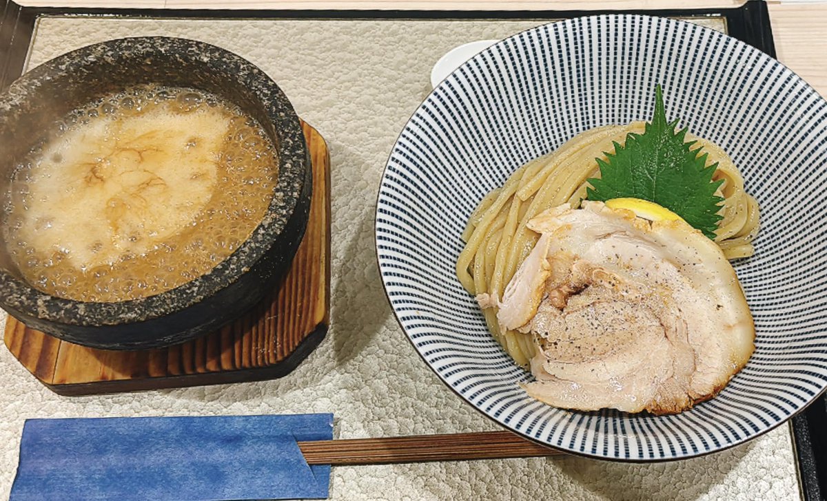 ラム tweet media