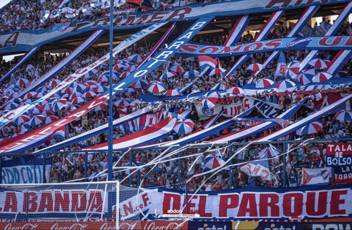 fedevilardo's tweet photo. Lo que se vivió hoy ,es el club, el club de la gente , la que no paró un minuto de alentar , orgulloso de ser hincha de @Nacional . Todos unidos Venceremos !!!!! https://t.co/B1wp8OH2yW