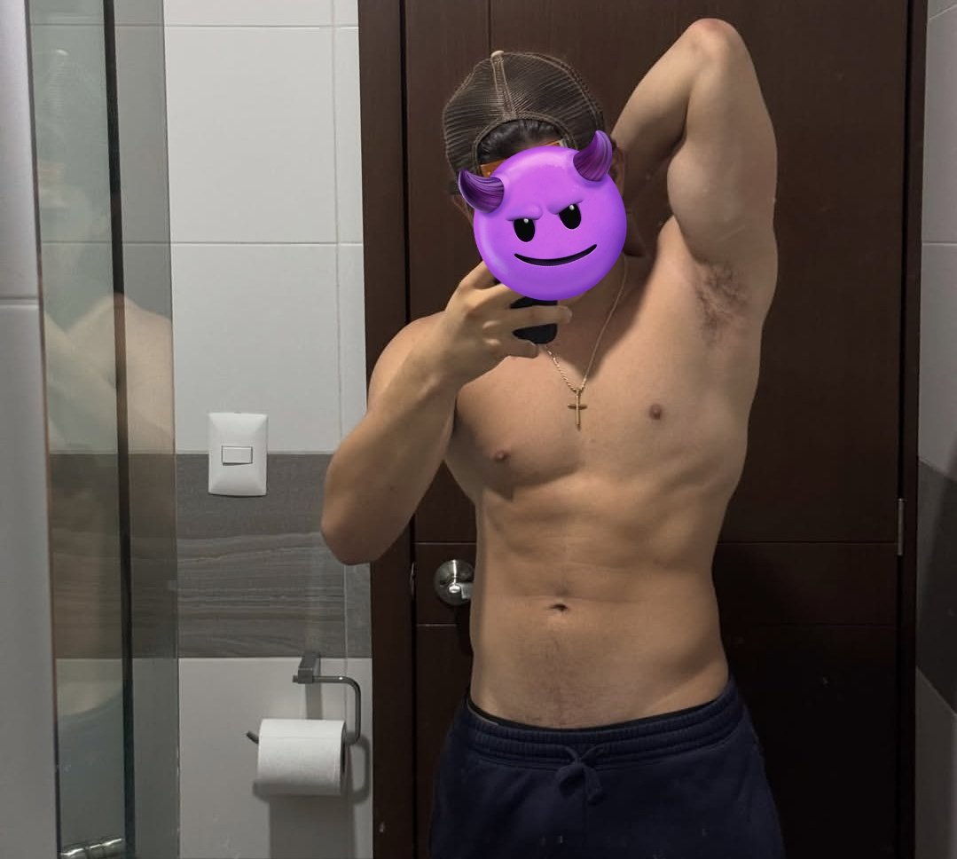 Liampntv's tweet photo. Busco un aguant@dor para mi tilin🍆, fierro, Chile🌶, reata.😍🔥🥵🤤 https://t.co/JLdavSuIiu