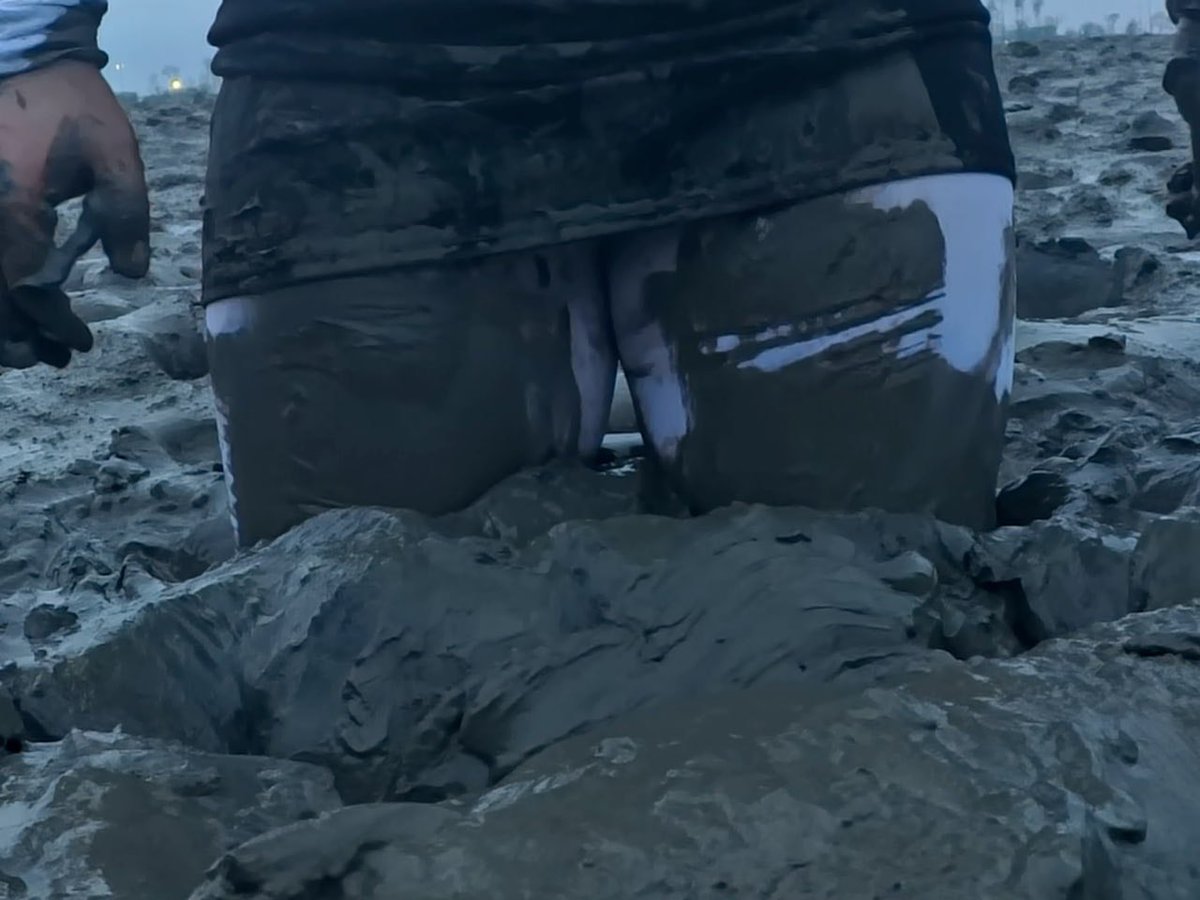 ColorWam's tweet photo. Sea mud https://t.co/hNtZOyuvRm