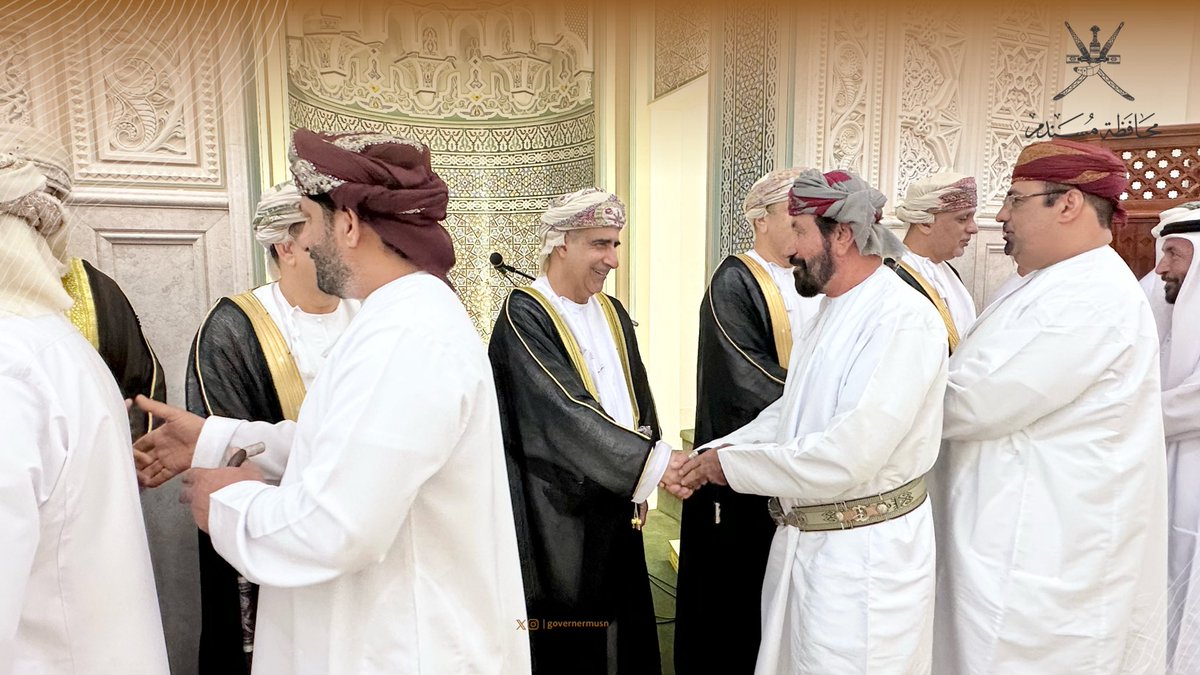 Governermusn's tweet photo. معالي السيد فيصل بن حمود بن نصر البوسعيدي، محافظ مسندم، يؤدي صلاة عيد الأضحى المبارك لعام 1447 هـ في ولاية دبا، ويستقبل المهنئين بهذه المناسبة، سائلين المولى أن يُعيدها على عُمان، وقائدها، وشعبها بالخير واليُمن والبركات.

#محافظة_مسندم https://t.co/DejPzoTcvX