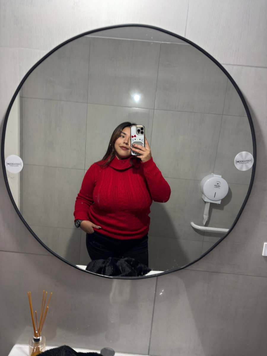 Paula 🍑 Big Tits Latina tweet media