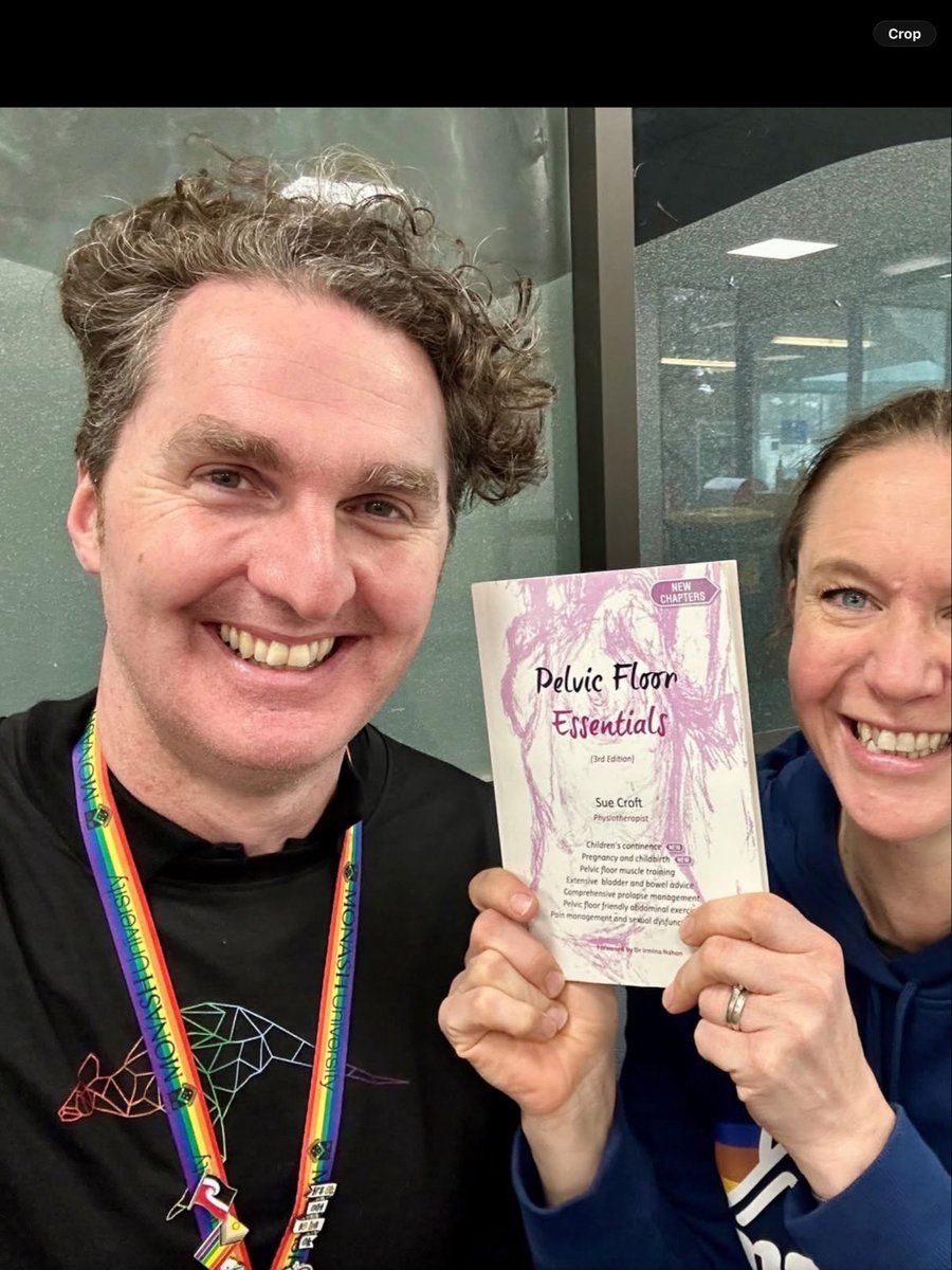 RoseVision2's tweet photo. @dellavaris *My pronouns are he/him
*I emigrated to Aotearoa(NZ)in 2017 from UK
*Starting work to decolonise pregnancy care & integrate Te Tiriti Waitangi
*Improve outcomes for maori Wahine
*PATHA
*AGPANZ
*More than 2 sexes😵💫
#JekyllHydeFrankensteinDEI
#VirtueSignalling
#WokeAsF https://t.co/Ao99TrIm8B