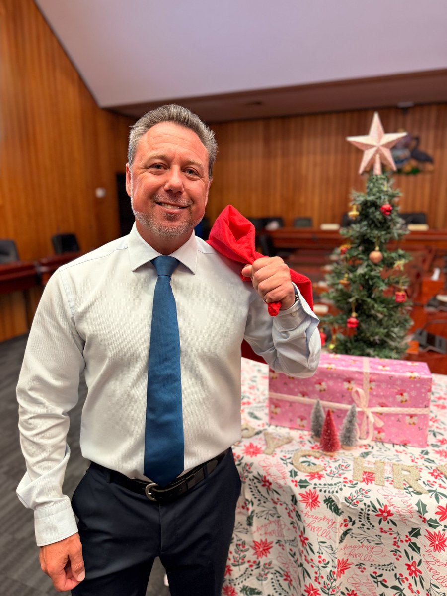 TSVCouncil's tweet photo. 🎄 Community organisations can now express their interest in being a recipient for the Mayor’s Christmas Appeal, which is returning for its 40th year: https://t.co/M5Q2ASwbIP https://t.co/52qYXXOSAn